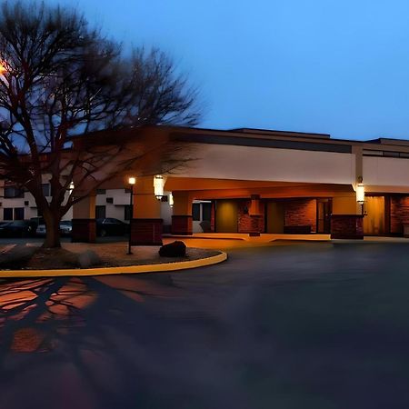 Quality Inn West Lafayette - University Area Buitenkant foto