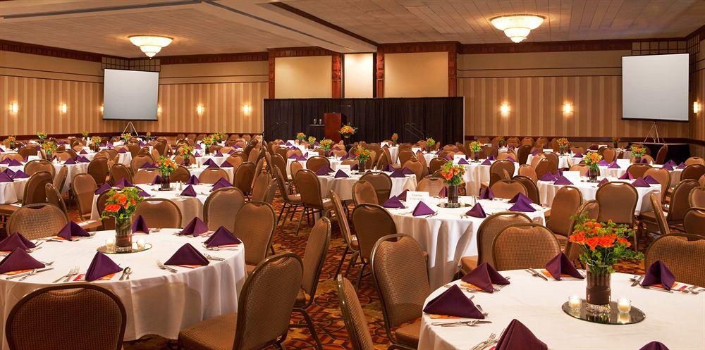 Quality Inn West Lafayette - University Area Buitenkant foto