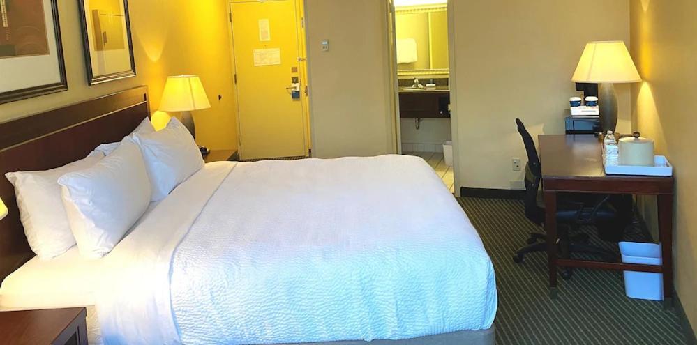 Quality Inn West Lafayette - University Area Buitenkant foto