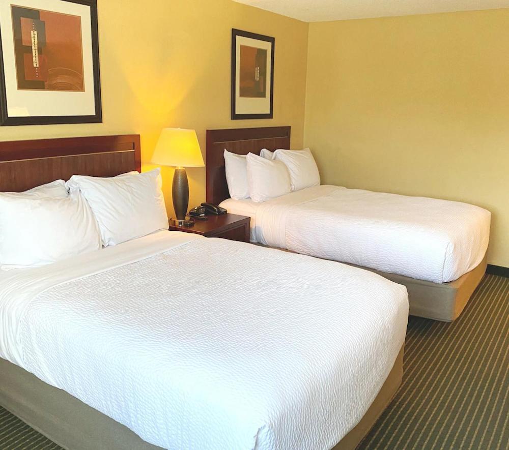 Quality Inn West Lafayette - University Area Buitenkant foto