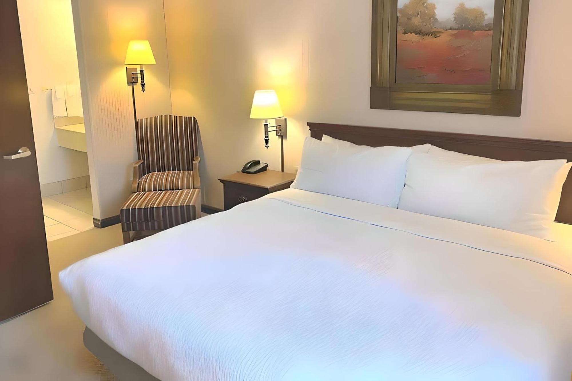 Quality Inn West Lafayette - University Area Buitenkant foto